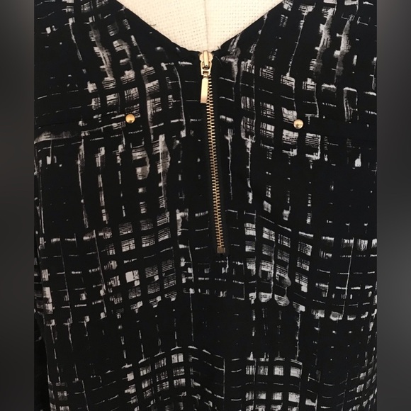 Apt. 9 Black and White Blouse Size PXL - Picture 3 of 9